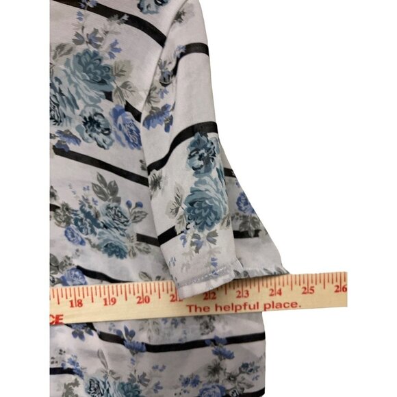 Torrid Floral Striped Open Button Back Blouse Black White Semi Sheer Women's 2X - Picture 6 of 10